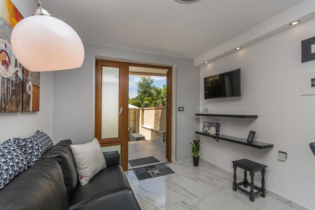 Luxury Apartments Sonja Poreč Eksteriør bilde